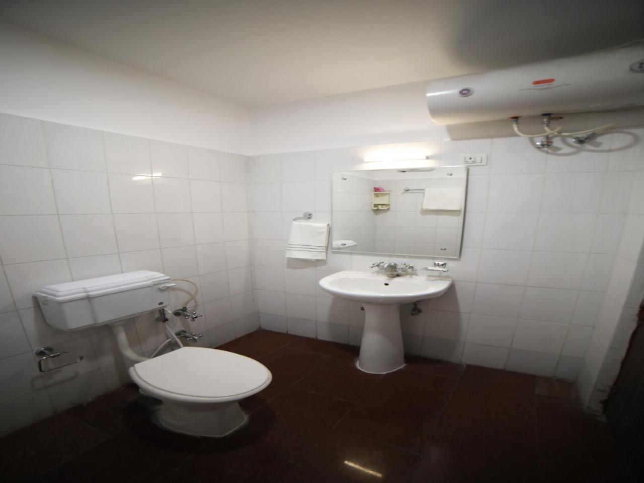 Oyo 15561 Corporate Villa Jammu Exteriör bild
